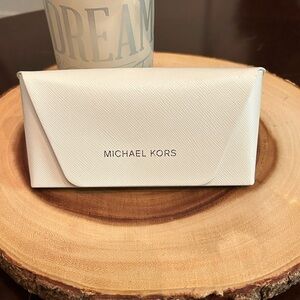 Michael‎ Kors White Sunglasses Case Snap Closure